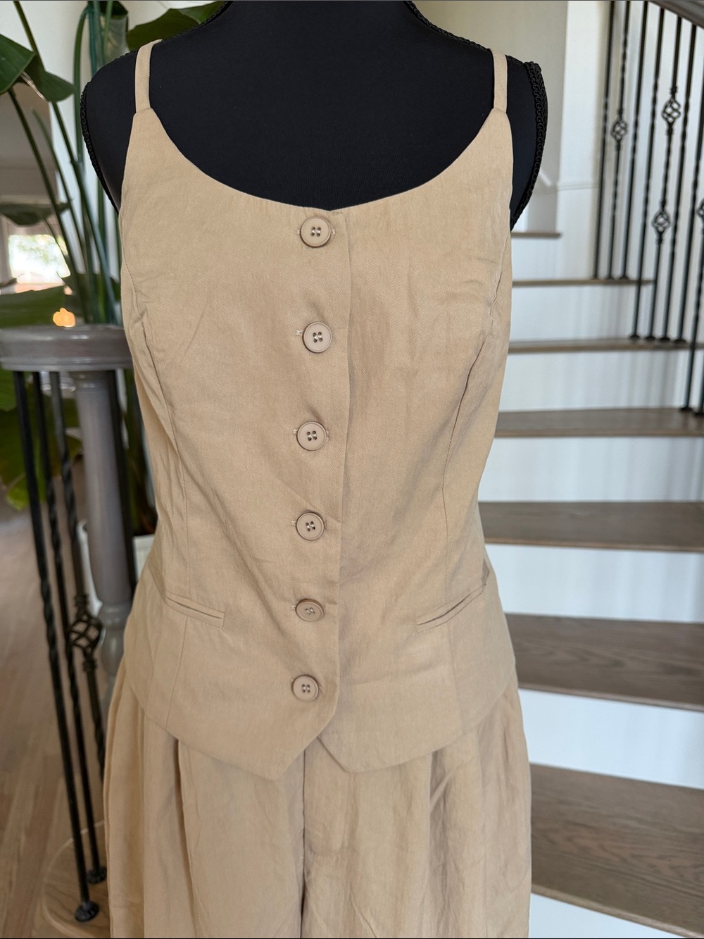 NWT Mable Beige Wide-Leg Pant Set with Button-Front Top (Medium) - Picture 2 of 10